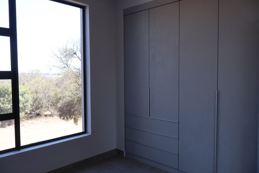 5 Bedroom Property for Sale in Kosmos North West